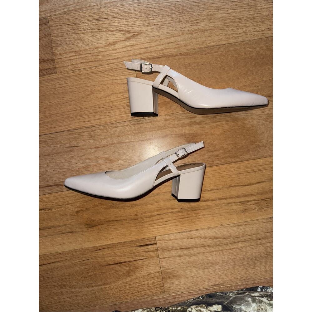 Clarks Linvale Loop Slingback Pumps Kitten Heels Pointed Toe Sz 9 Beige-Blush - Picture 3 of 8
